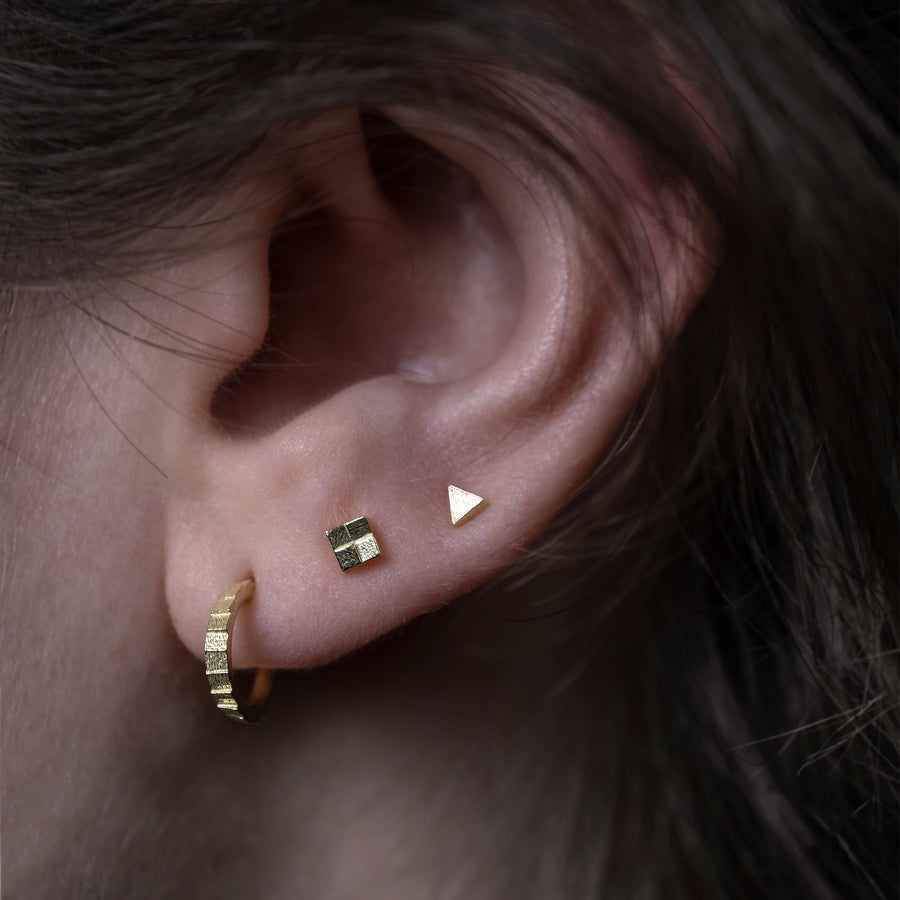 10mm single square hoop earrings