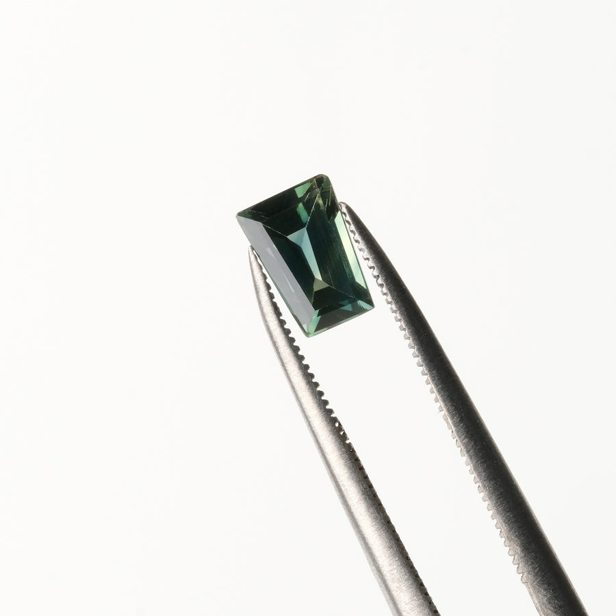 Queensland Sapphire teal fancy cut S0005