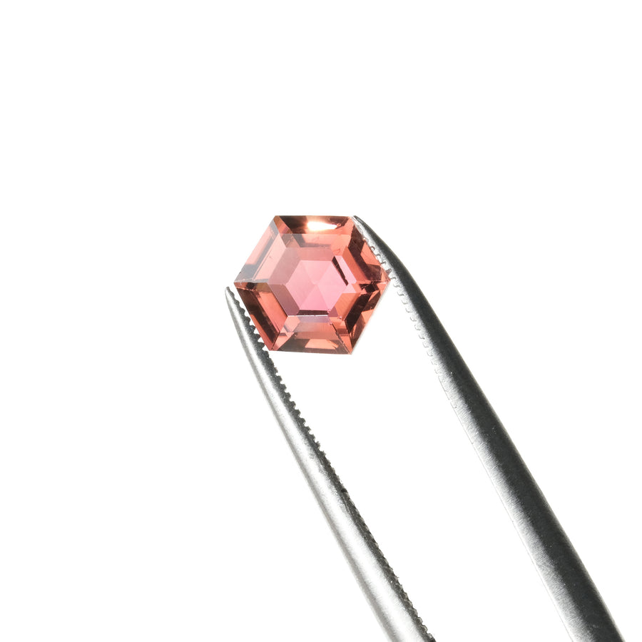 Tourmaline pink hexagon T0012