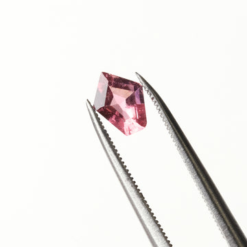 Tourmaline pink pentagonal geocut T0017