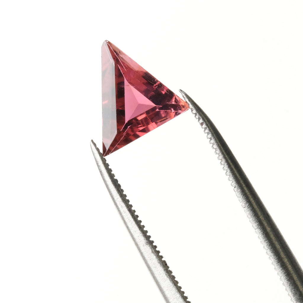 Tourmaline pink triangle geocut T0014