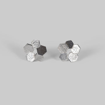 5 Chaos Hex Studs - silver