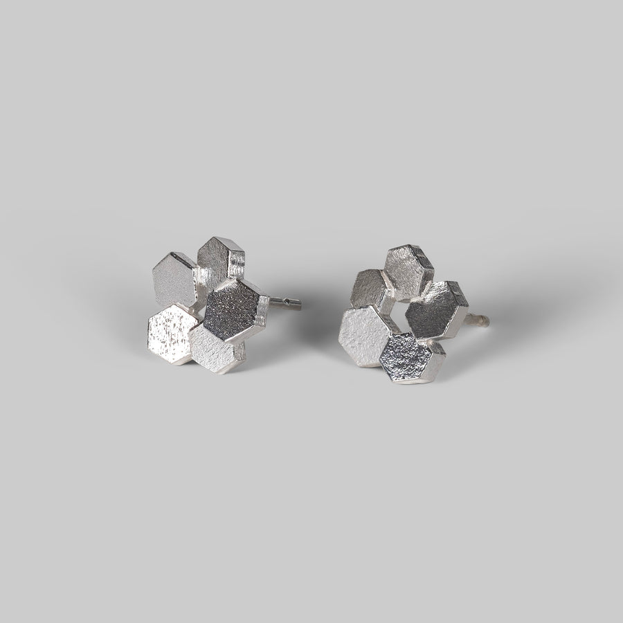 5 Chaos Hex Studs - silver