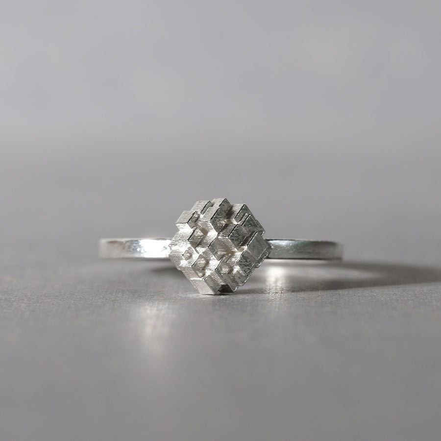 8mm cube button ring sample