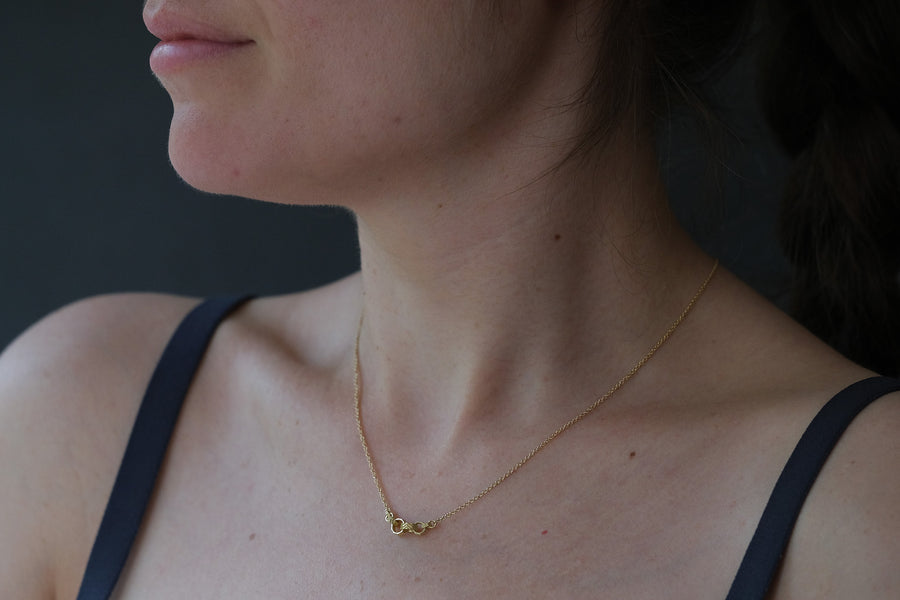 8 Link Contour Chain Necklace