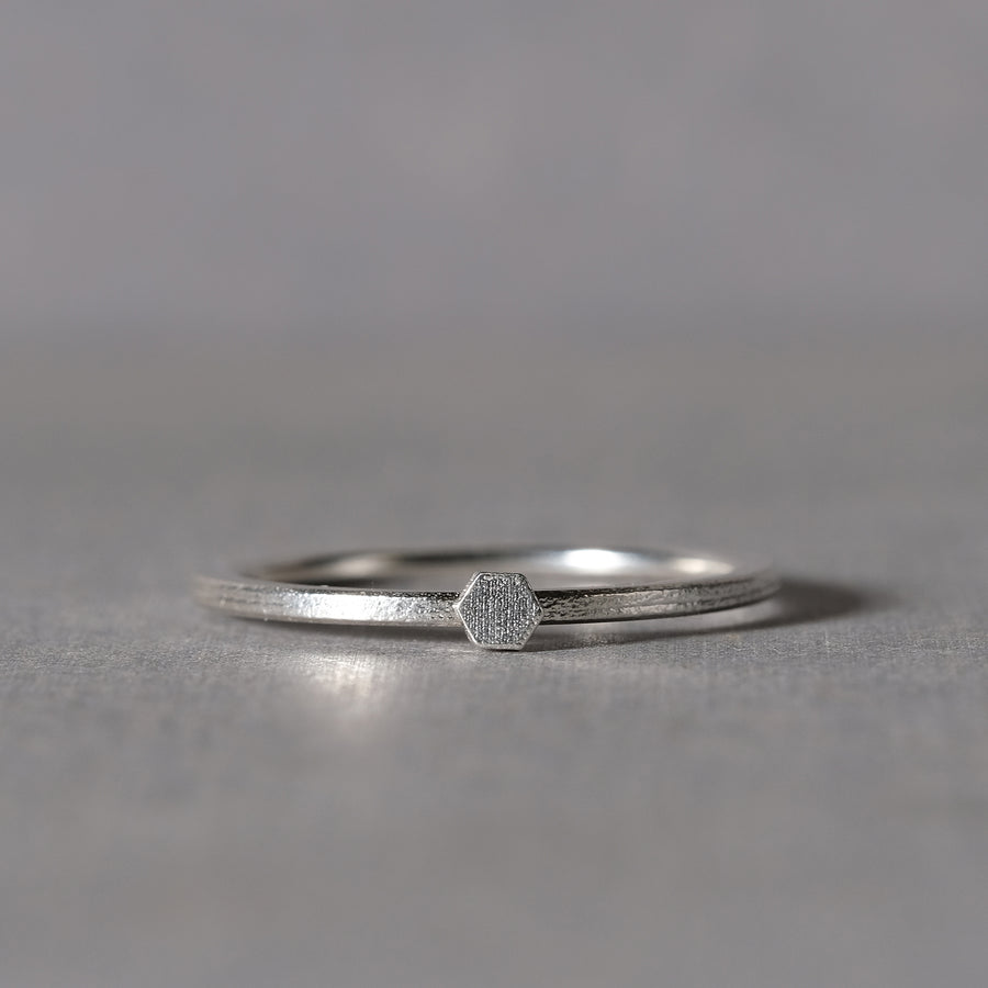 Hex (2) Glint ring sample