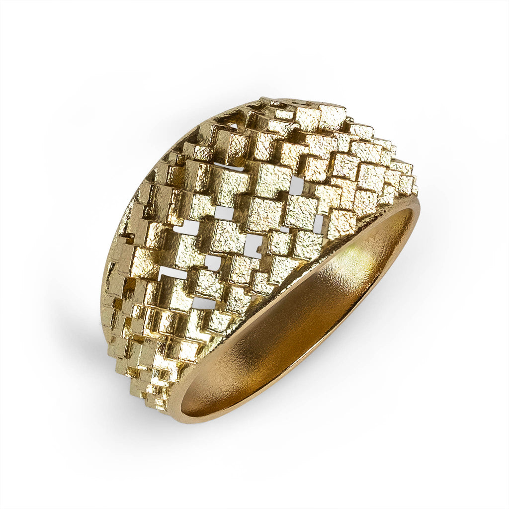 Tapered Asymmetric Cube ring