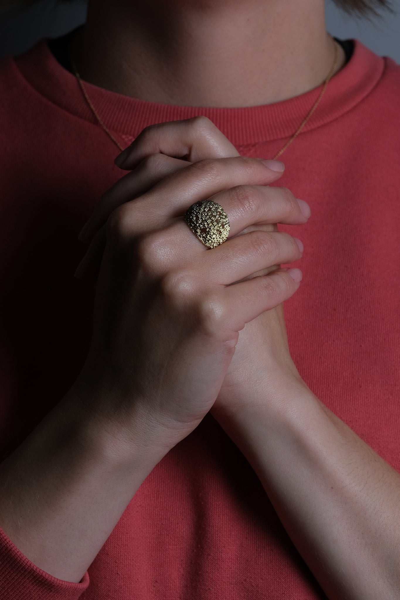 Random Oval ring – Jo Hayes Ward