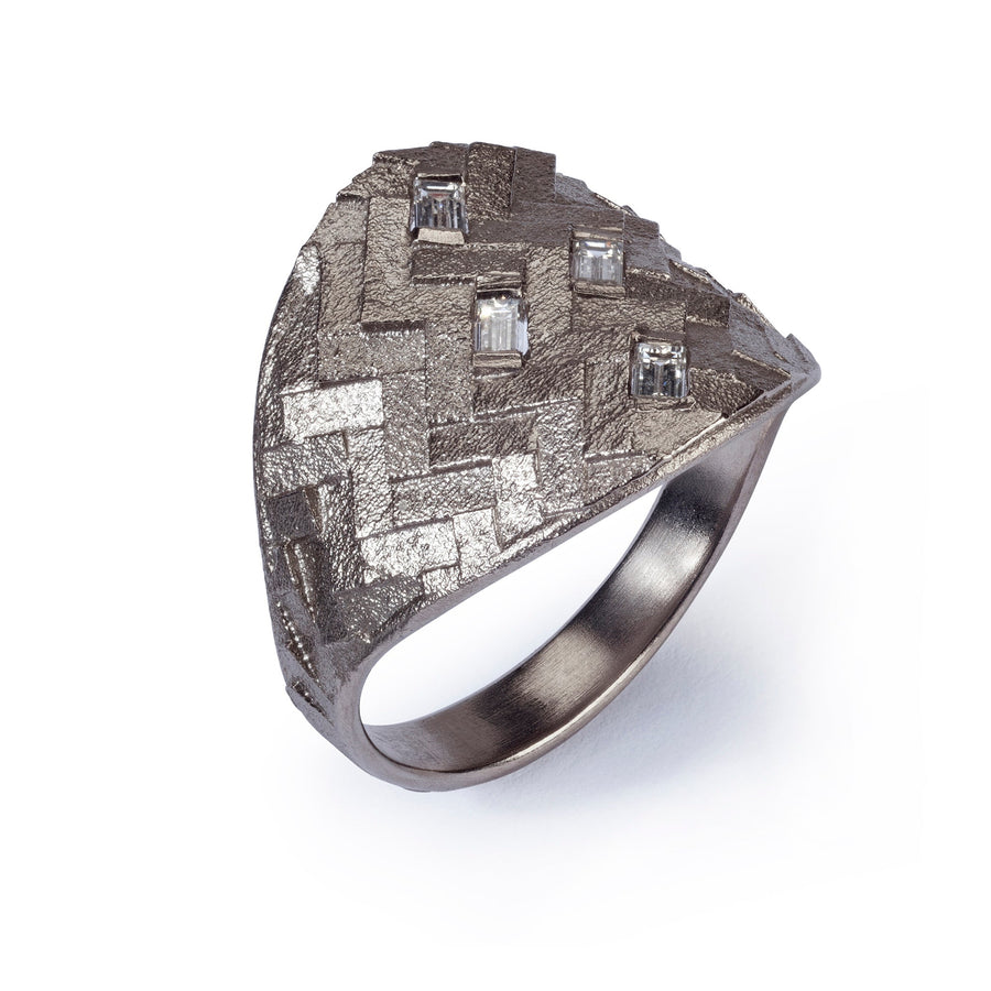Small parquet shield ring 18HPW