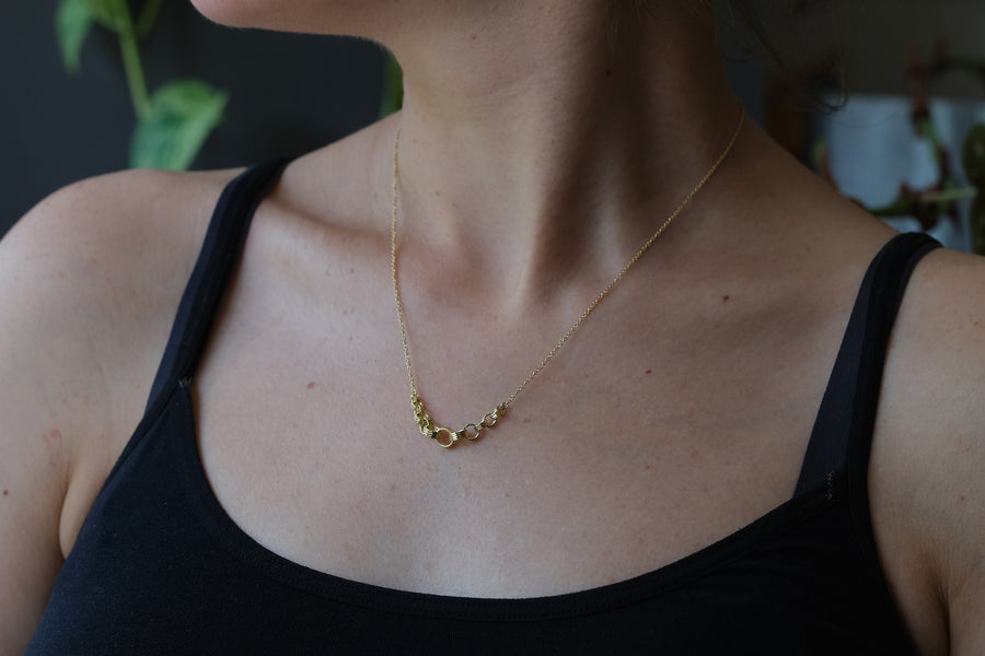 15 link Contour Chain necklace