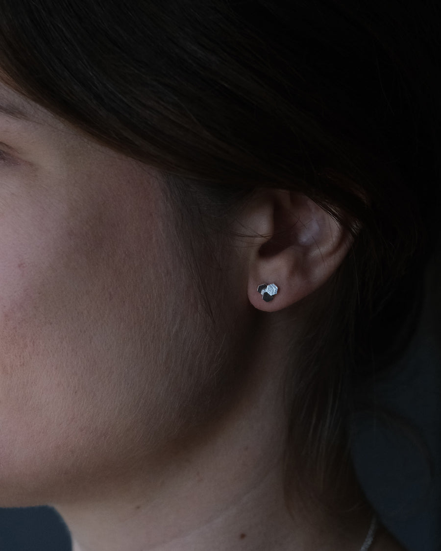 3 Chaos Hex Studs - silver