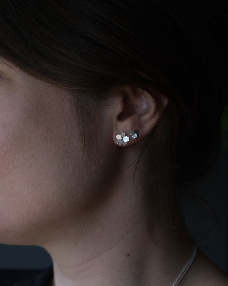 5 Chaos Hex Studs - silver