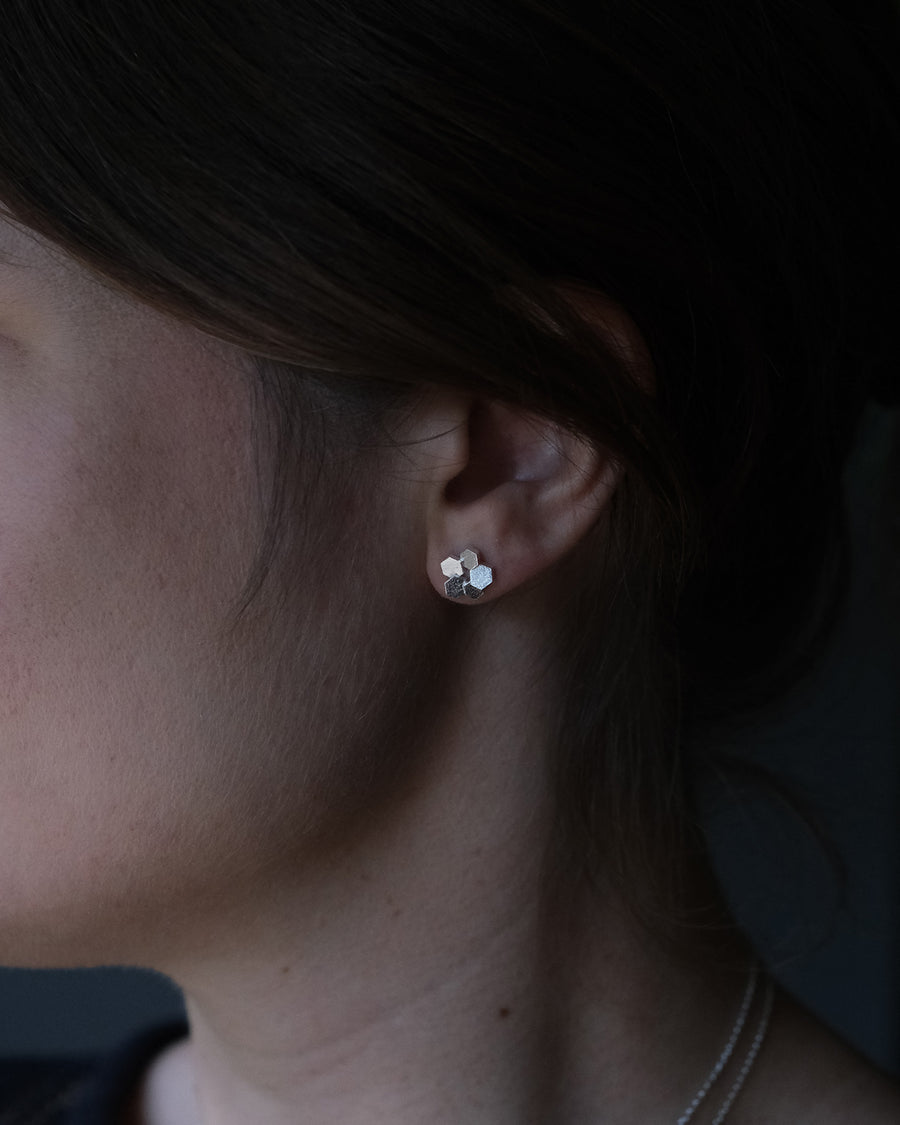 5 Chaos Hex Studs - silver