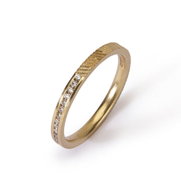 2mm Half Eternity Contour ring