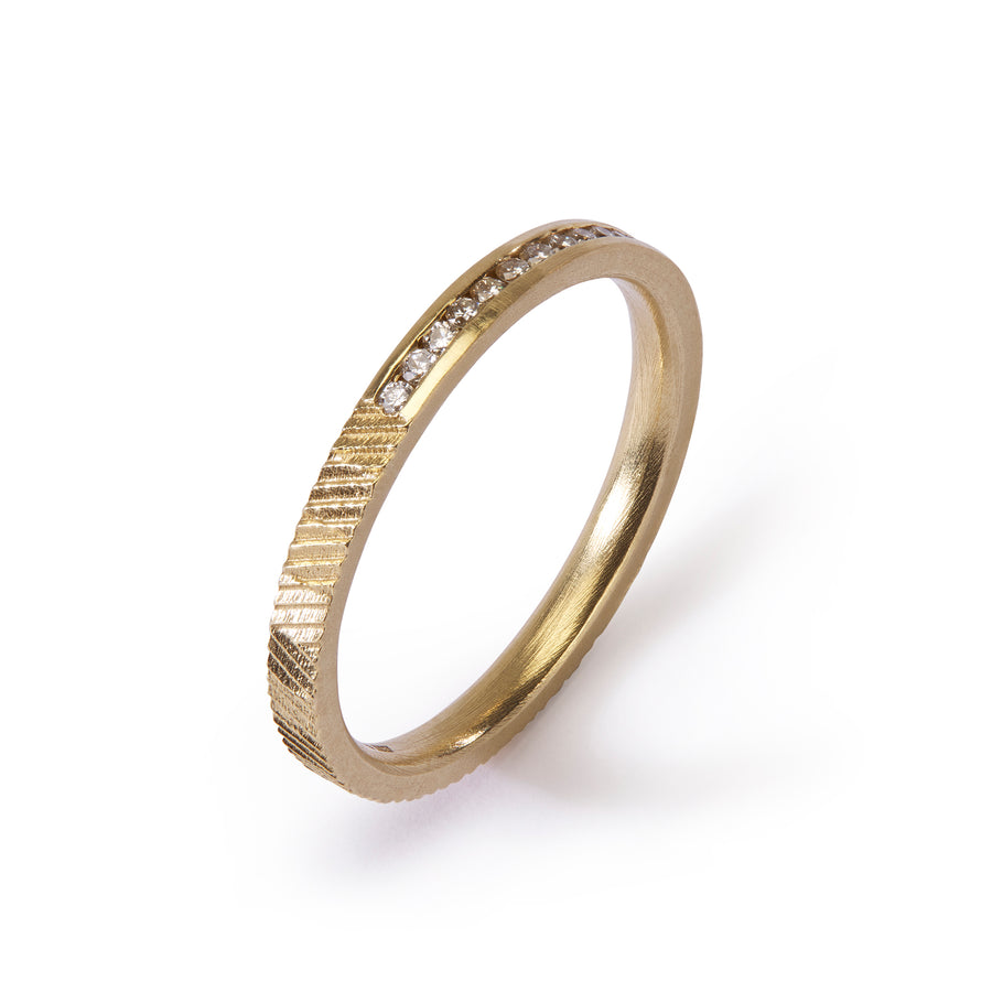 2mm Half Eternity Contour ring