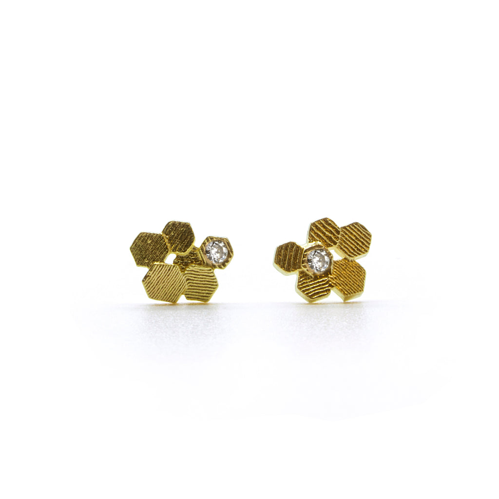 Six chaos Hex Stud earrings