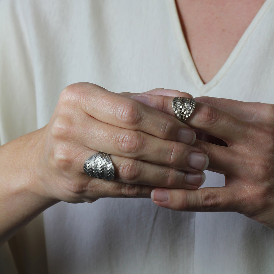 Large parquet shield ring