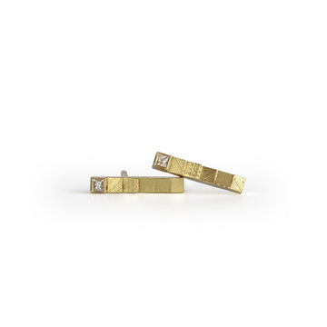 Square bar diamond studs