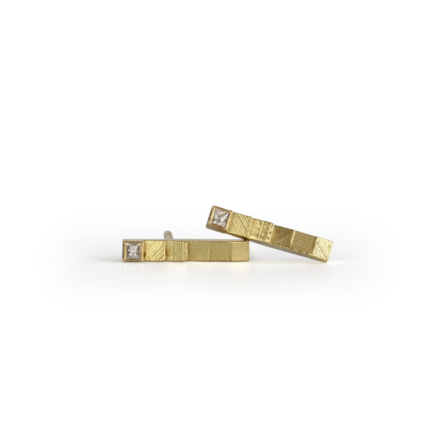 Square bar diamond studs